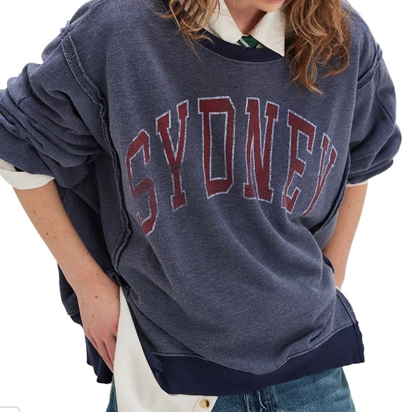 We The Free Tops - 🍒NWT Free People We The Free SYDNEY Graphic Camden. Blue. Size: XS